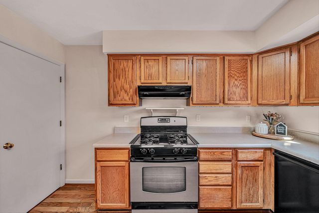 7901 Cedar Edge RD, Roanoke, VA 24018