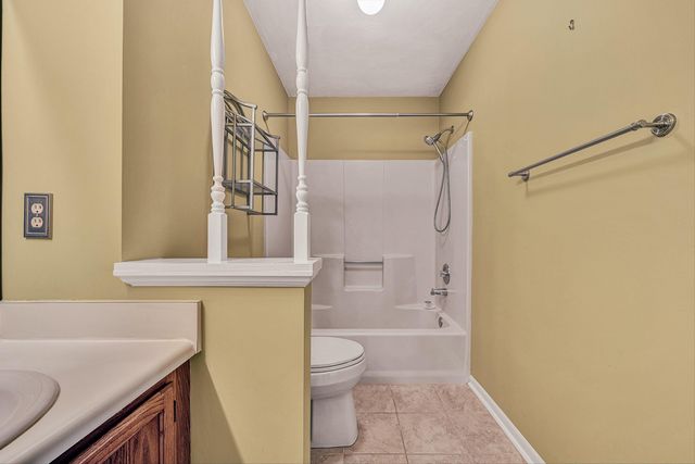 7901 Cedar Edge RD, Roanoke, VA 24018