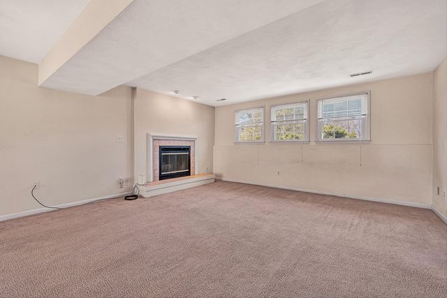 7901 Cedar Edge RD, Roanoke, VA 24018