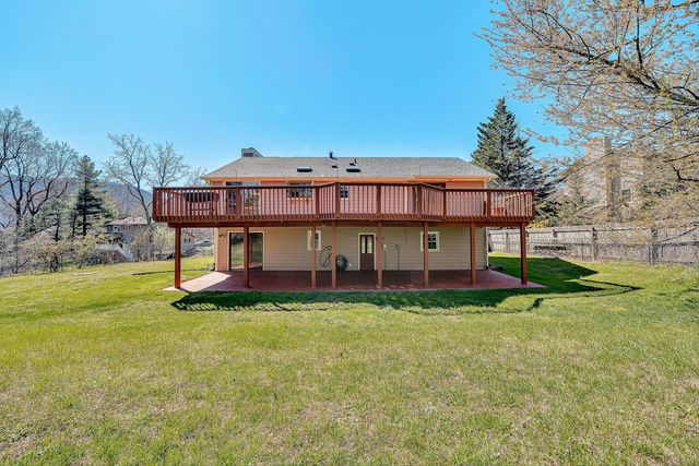 7901 Cedar Edge RD, Roanoke, VA 24018