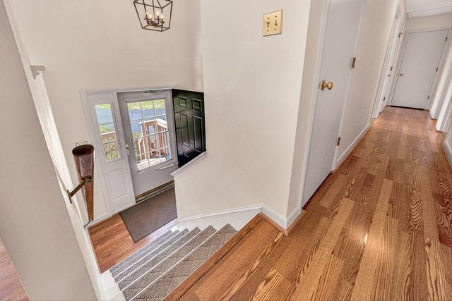 7901 Cedar Edge RD, Roanoke, VA 24018