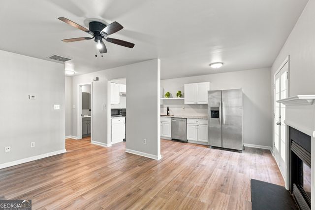 6886 Gallant Circle SE 20, Mableton, GA 30126