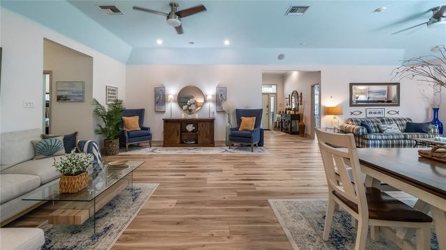 21289 COUNTY ROAD 455, Clermont, FL 34715