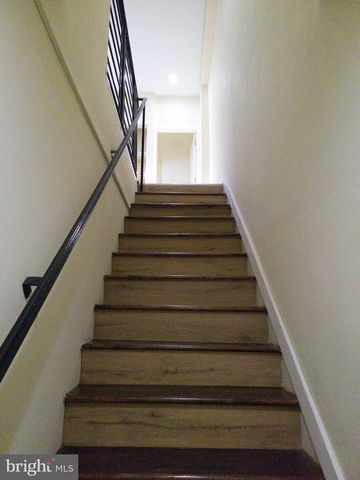 1558 N RANDOLPH ST, Philadelphia, PA 19122