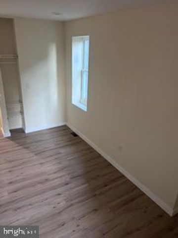 1558 N RANDOLPH ST, Philadelphia, PA 19122