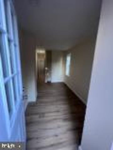 1558 N RANDOLPH ST, Philadelphia, PA 19122