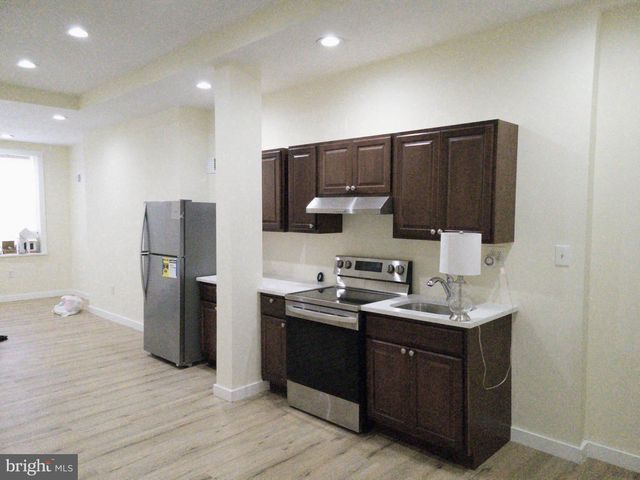 1558 N RANDOLPH ST, Philadelphia, PA 19122