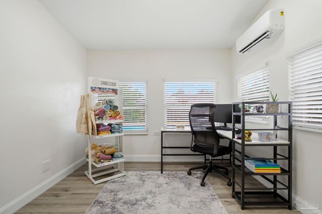 116 S Sunset Blvd, Gulf Breeze, FL 32561