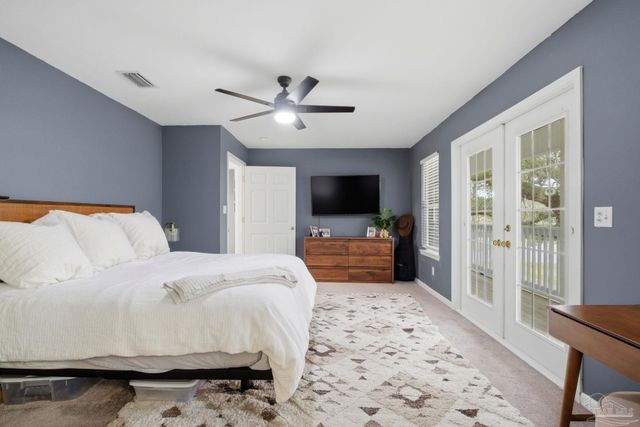 116 S Sunset Blvd, Gulf Breeze, FL 32561