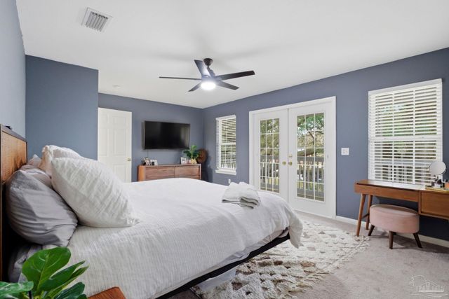 116 S Sunset Blvd, Gulf Breeze, FL 32561