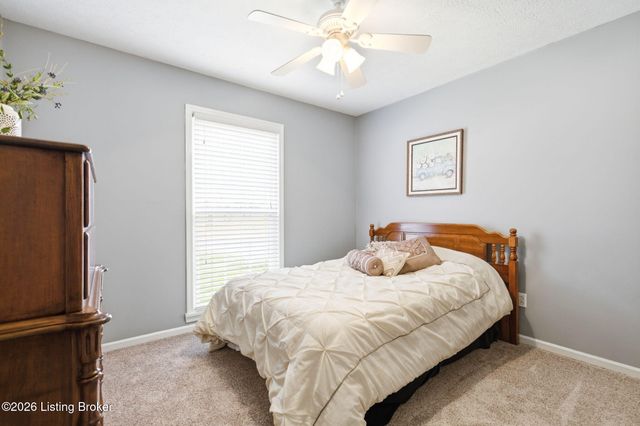 9710 Fairground Rd, Louisville, KY 40291