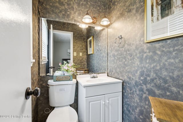 9710 Fairground Rd, Louisville, KY 40291