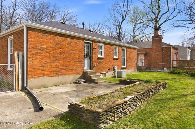 9710 Fairground Rd, Louisville, KY 40291