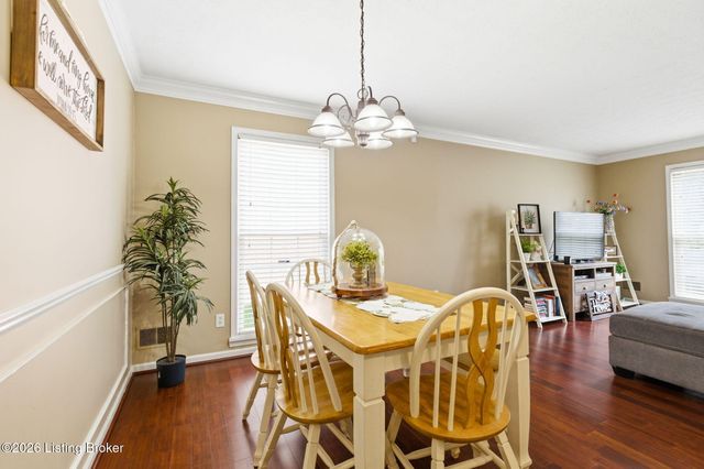 9710 Fairground Rd, Louisville, KY 40291