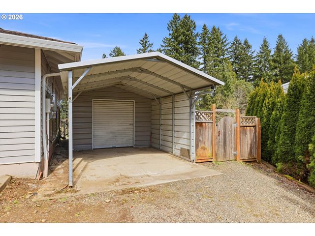 2055 Se OAK CREST Dr, Hillsboro, OR 97123