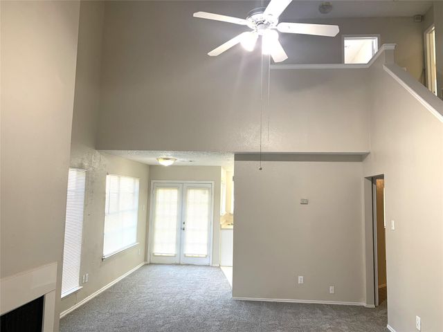 2002 Greencourt Drive, Missouri City, TX 77489
