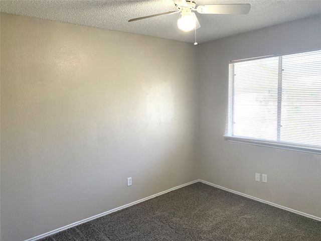 2002 Greencourt Drive, Missouri City, TX 77489