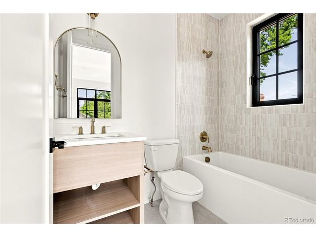 829 S Race St, Denver, CO 80209