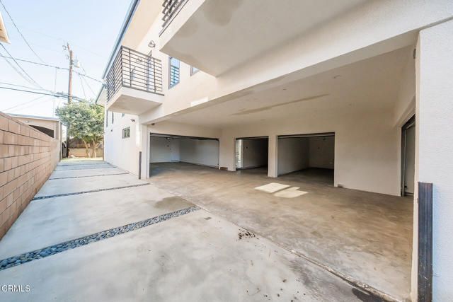 668 Keenan Avenue, Los Angeles, CA 90022