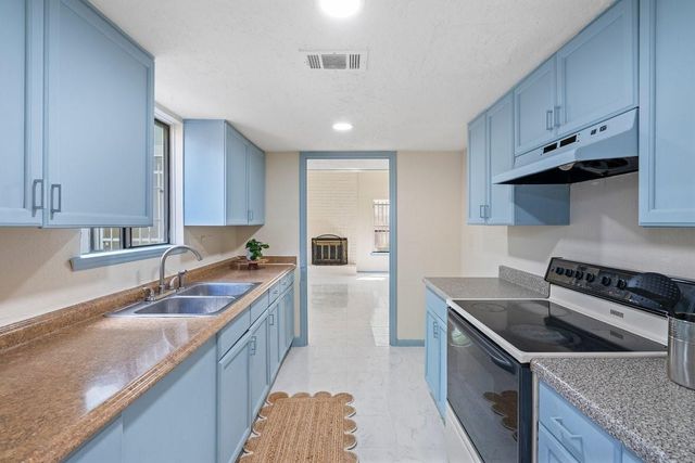 8583 Wilcrest Drive, Houston, TX 77099