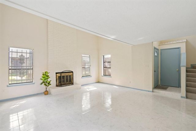 8583 Wilcrest Drive, Houston, TX 77099