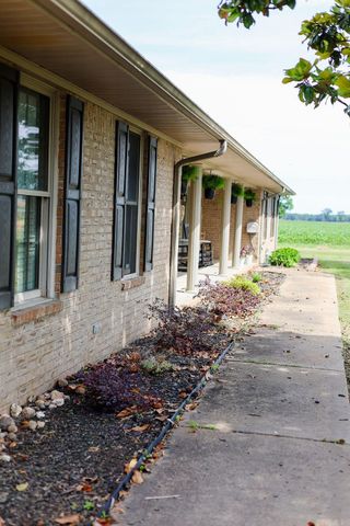 6056 Highway 11 N, Des Arc, AR 72040
