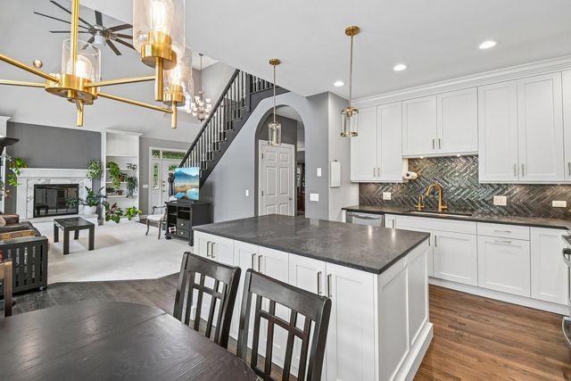 1491 Cress Creek Court, Naperville, IL 60563