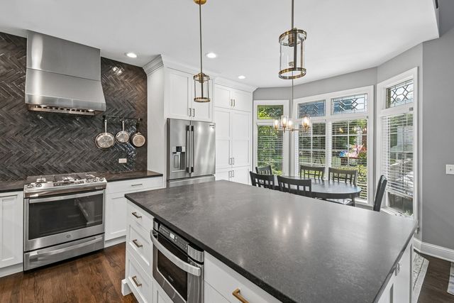 1491 Cress Creek Court, Naperville, IL 60563