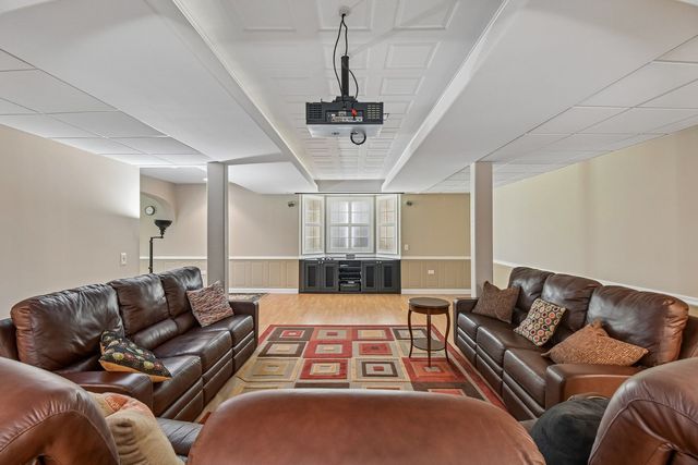 1491 Cress Creek Court, Naperville, IL 60563