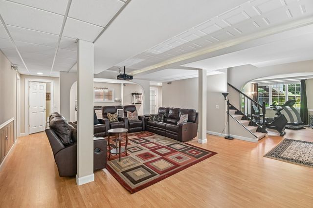 1491 Cress Creek Court, Naperville, IL 60563