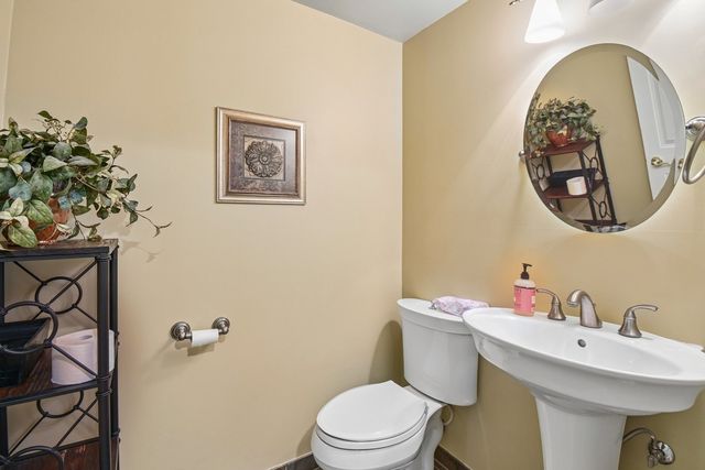 1491 Cress Creek Court, Naperville, IL 60563
