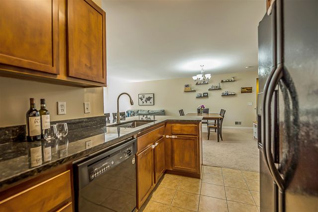 5727 Hampshire Lane 75, Ypsilanti, MI 48197
