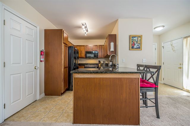 5727 Hampshire Lane 75, Ypsilanti, MI 48197