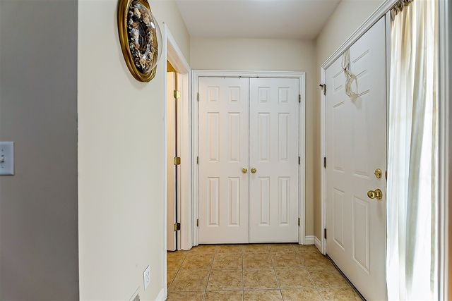 5727 Hampshire Lane 75, Ypsilanti, MI 48197