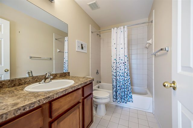 5727 Hampshire Lane 75, Ypsilanti, MI 48197