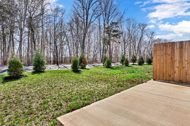 314 Front Ridge Circle, Clarksville, TN 37040