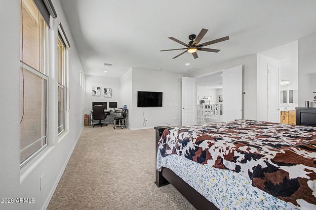 8730 W VISTA Avenue, Glendale, AZ 85305