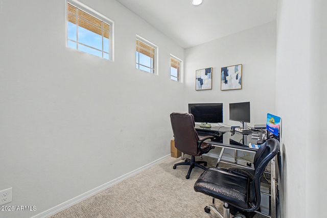 8730 W VISTA Avenue, Glendale, AZ 85305