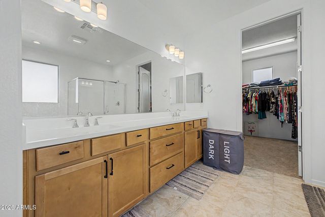 8730 W VISTA Avenue, Glendale, AZ 85305