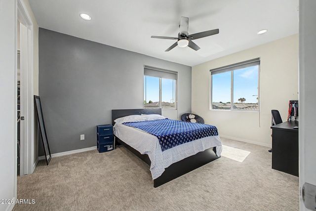 8730 W VISTA Avenue, Glendale, AZ 85305
