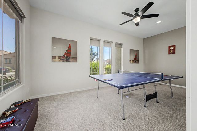 8730 W VISTA Avenue, Glendale, AZ 85305