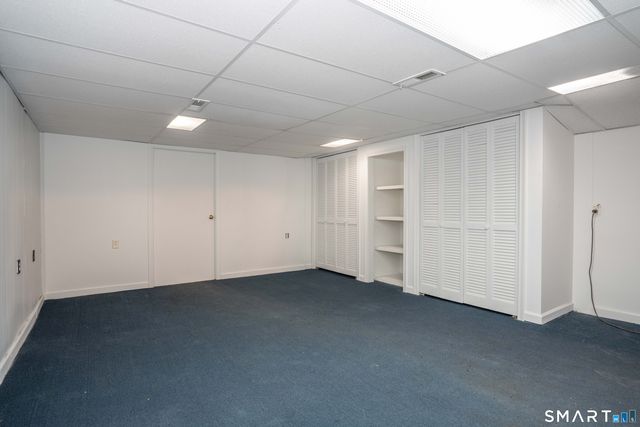 20 Staples Place, West Hartford, CT 06107