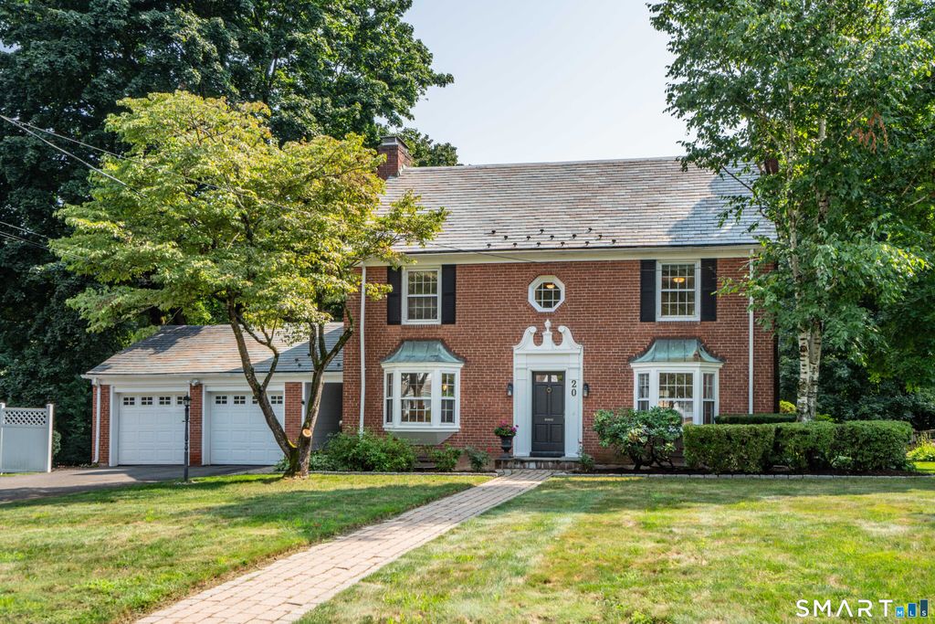 20 Staples Place, West Hartford, CT 06107