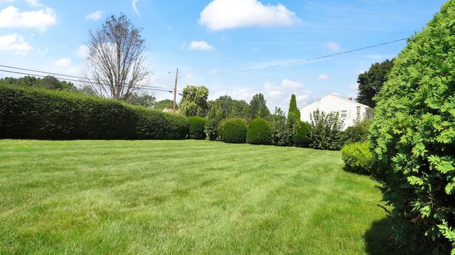 115 Clover Rd., Ludlow, MA 01056