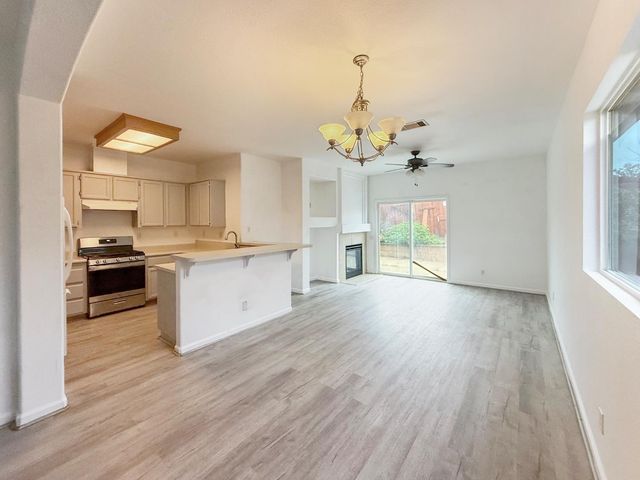 2196 Roberta Ave, Marysville, CA 95901