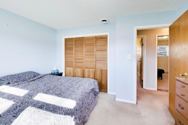 2N135 Bloomingdale Road, Glen Ellyn, IL 60139