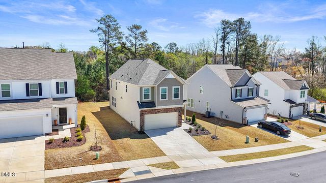 46 Muskogee Road, Angier, NC 27501