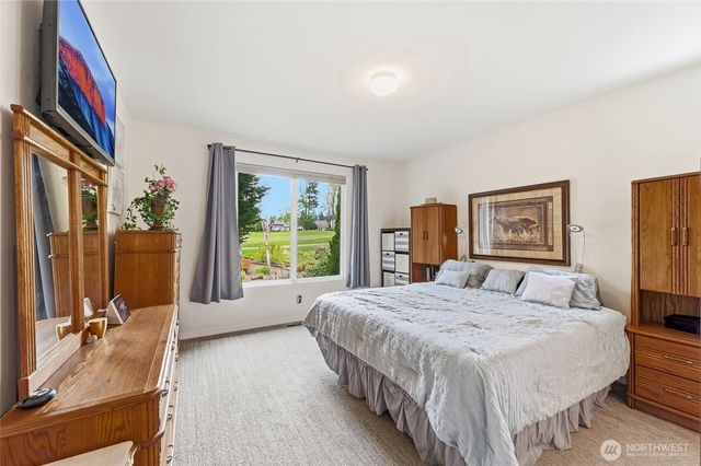 23041 NE 127th Way, Redmond, WA 98053