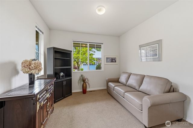 23041 NE 127th Way, Redmond, WA 98053