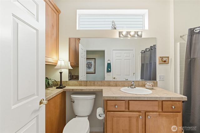 23041 NE 127th Way, Redmond, WA 98053